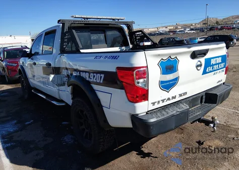 2017 Nissan Titan Xd S Diesel z USA, uszkodzony, nr VIN 1N6BA1F32HN571773